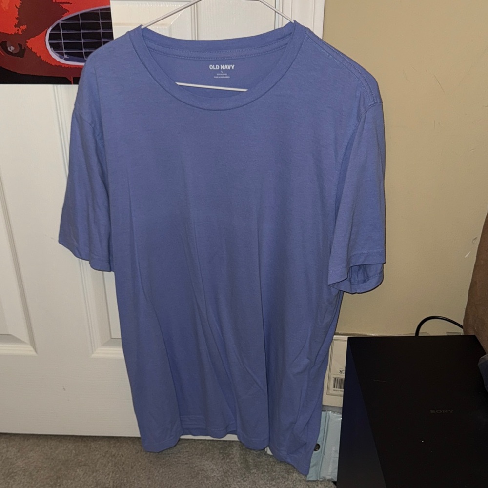 Old Navy Men's Light Blue Short Sleeve Tee